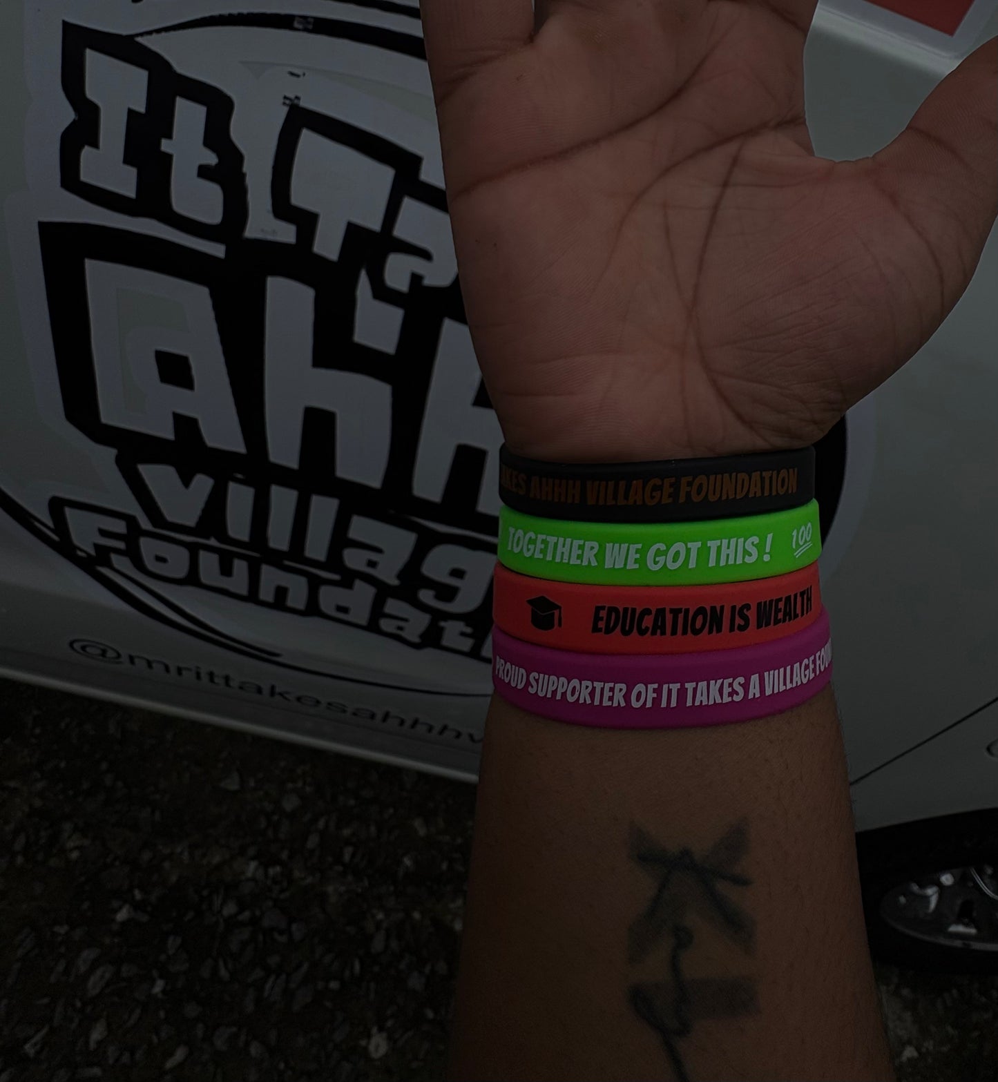 ποΈ It Takes Ahhh Village Rubber Wristband